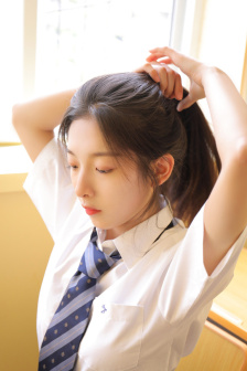 可以强制跟美女拔萝卜的游戏