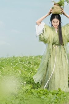 在黑学姐与黑屋子的黑暗中不再迷惘