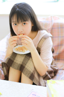 美女漏点