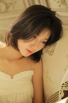 走出监狱的女人